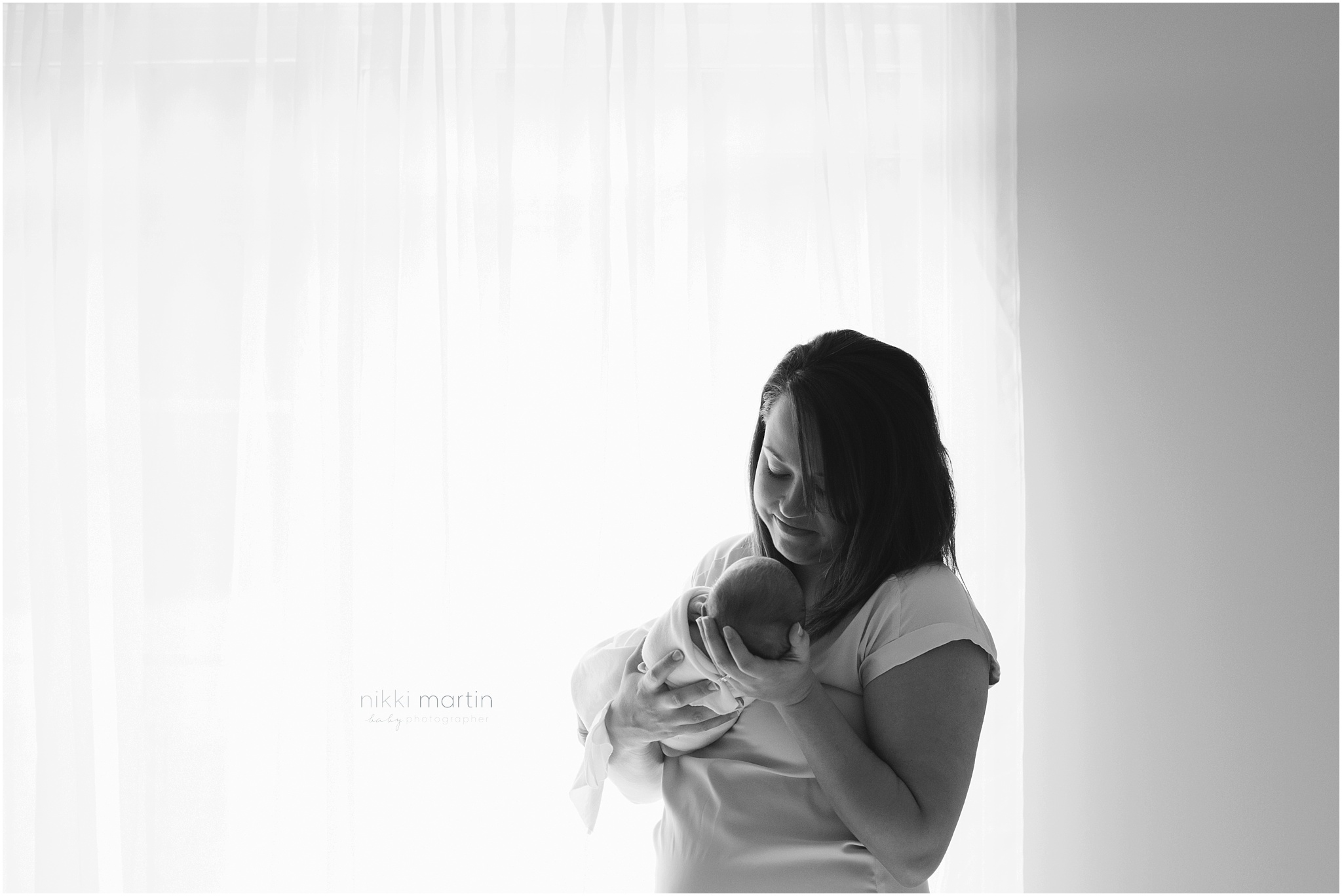 professional newborn photographers near me