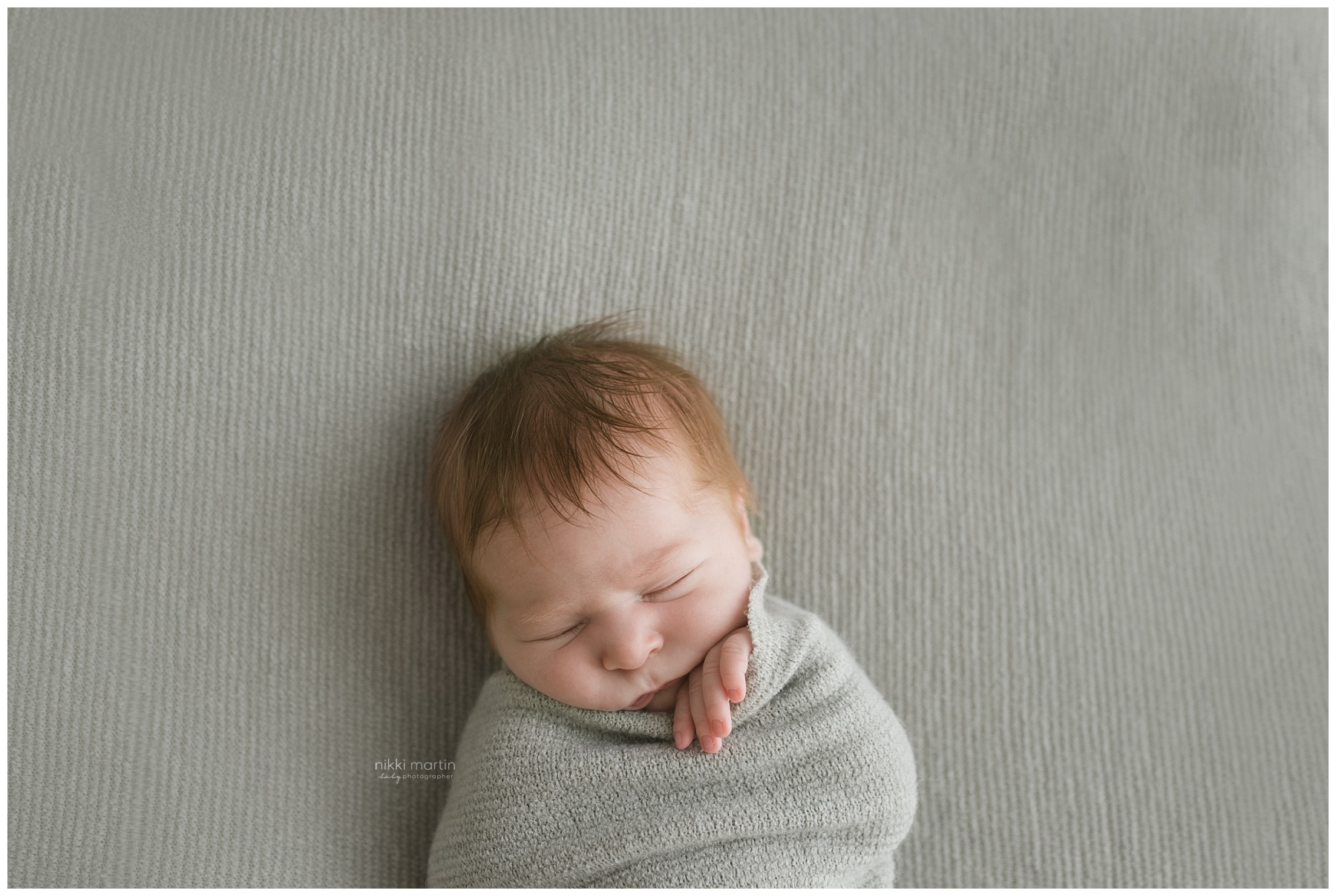 best professional newborn photographer in maine