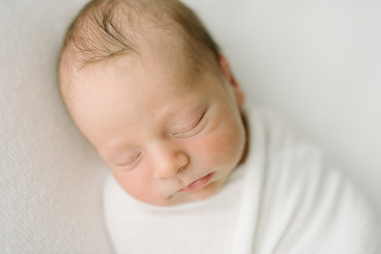 Newborn Photographer Near Me