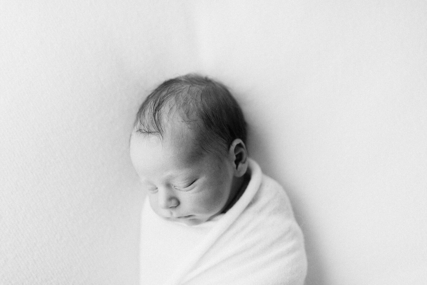 Newborn Photographer Near Me