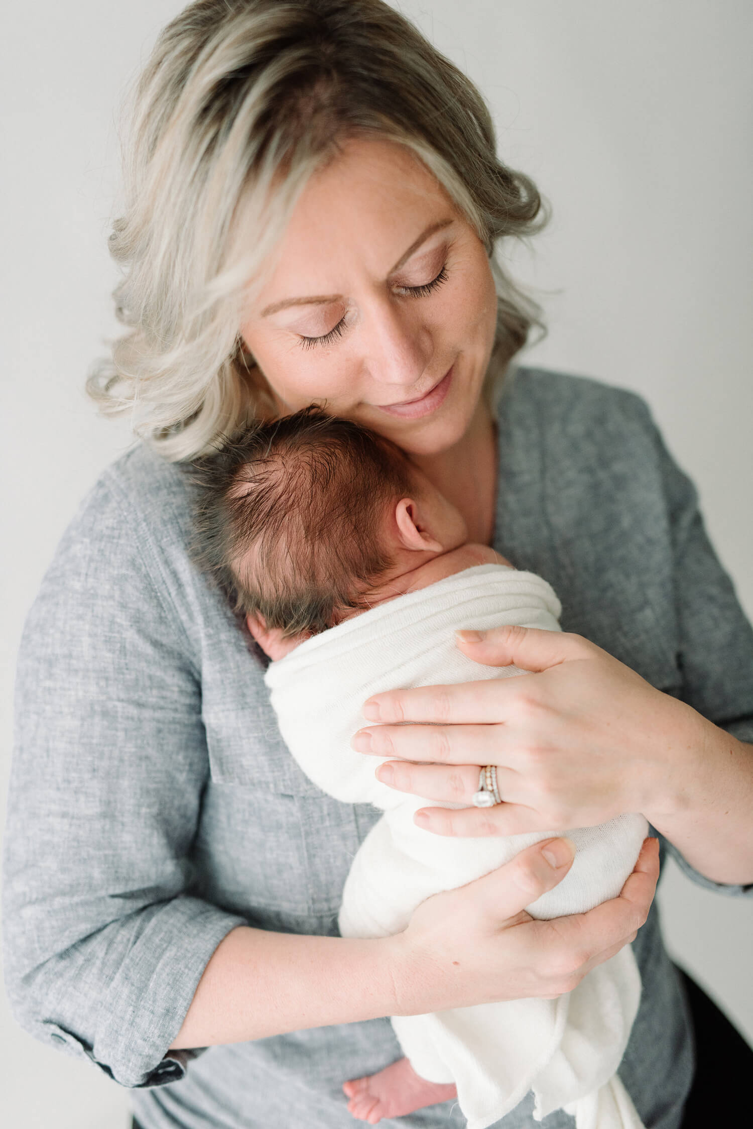 Maine newborn baby photographer near me