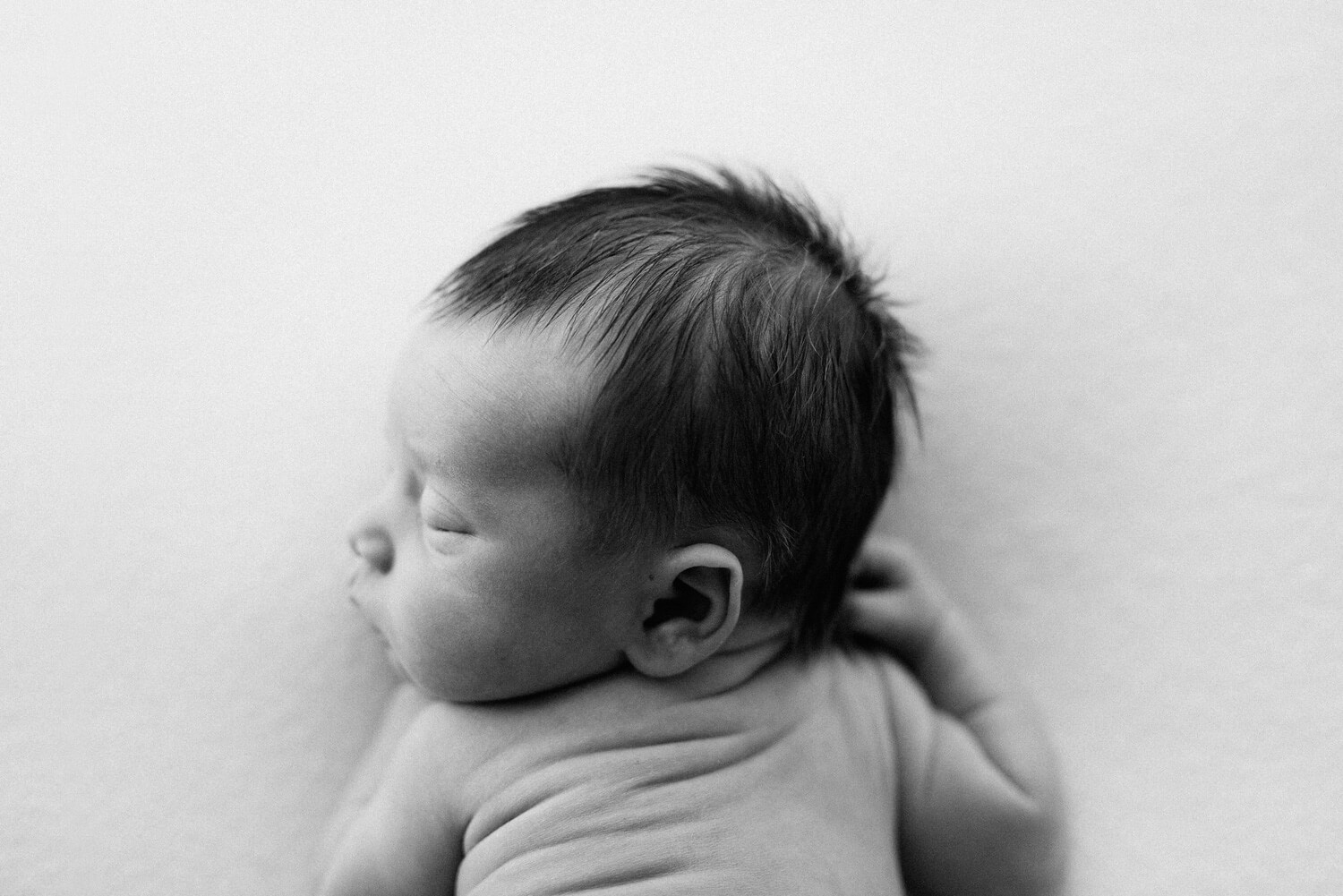 Maine newborn baby photographer near me