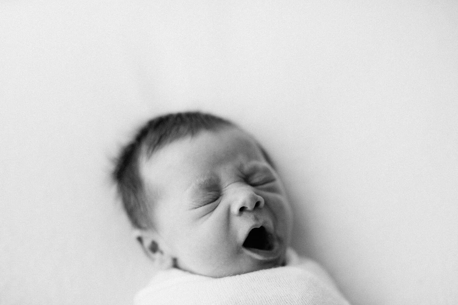 Maine newborn baby photographer near me