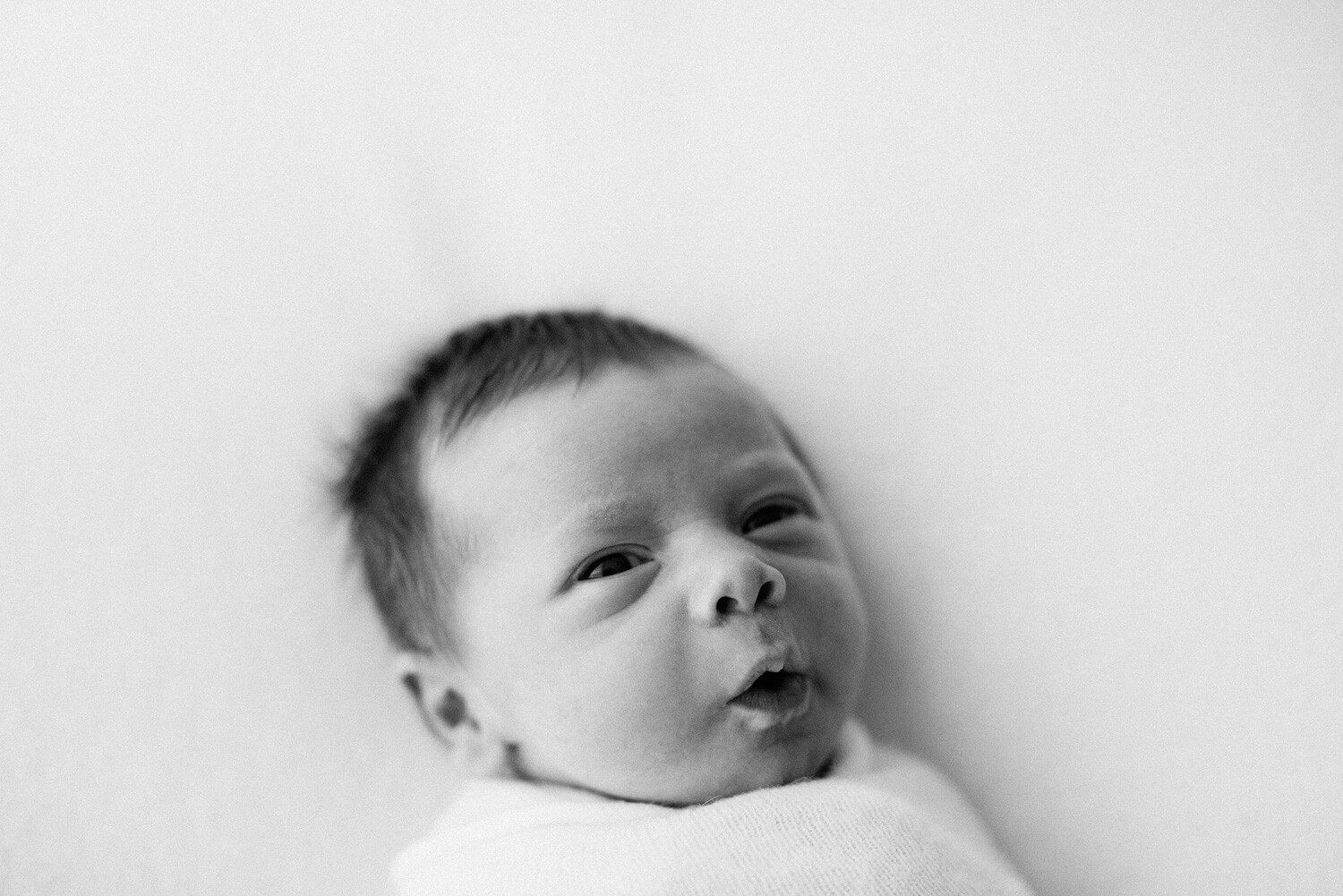 Maine newborn baby photographer near me